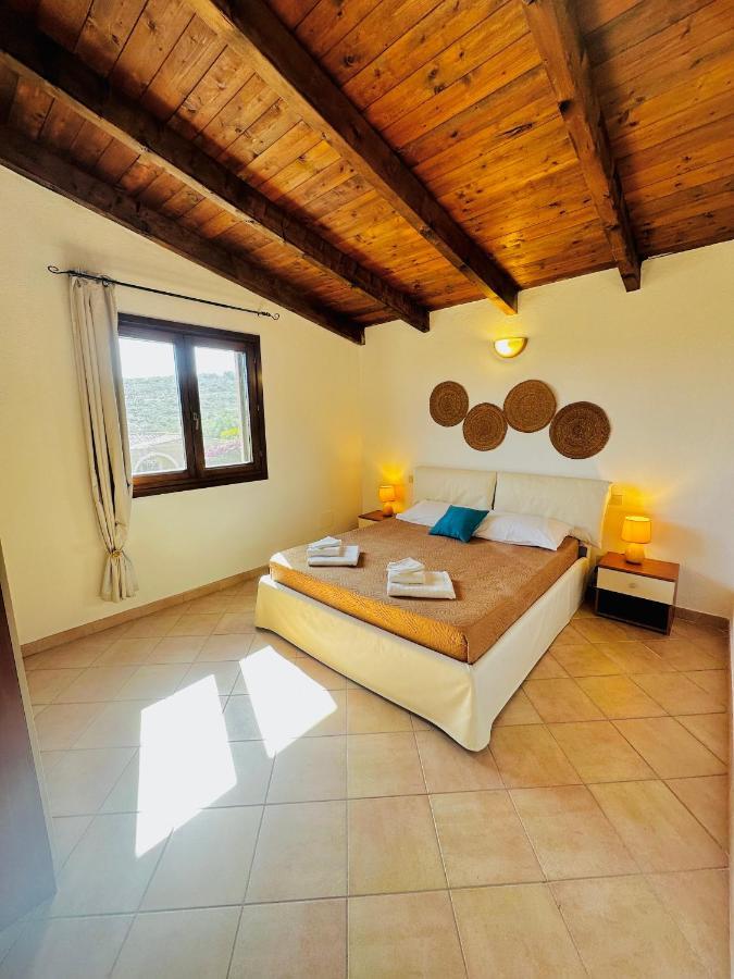 Villa Antonella Apartments Olbia Exterior photo